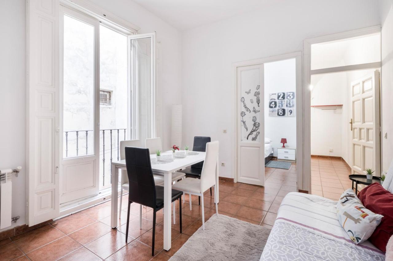 Comfy 4 Rooms Apt In The Heart Of Chueca Madrid Bagian luar foto