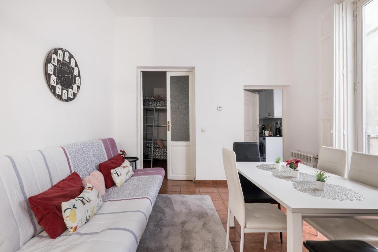 Comfy 4 Rooms Apt In The Heart Of Chueca Madrid Bagian luar foto