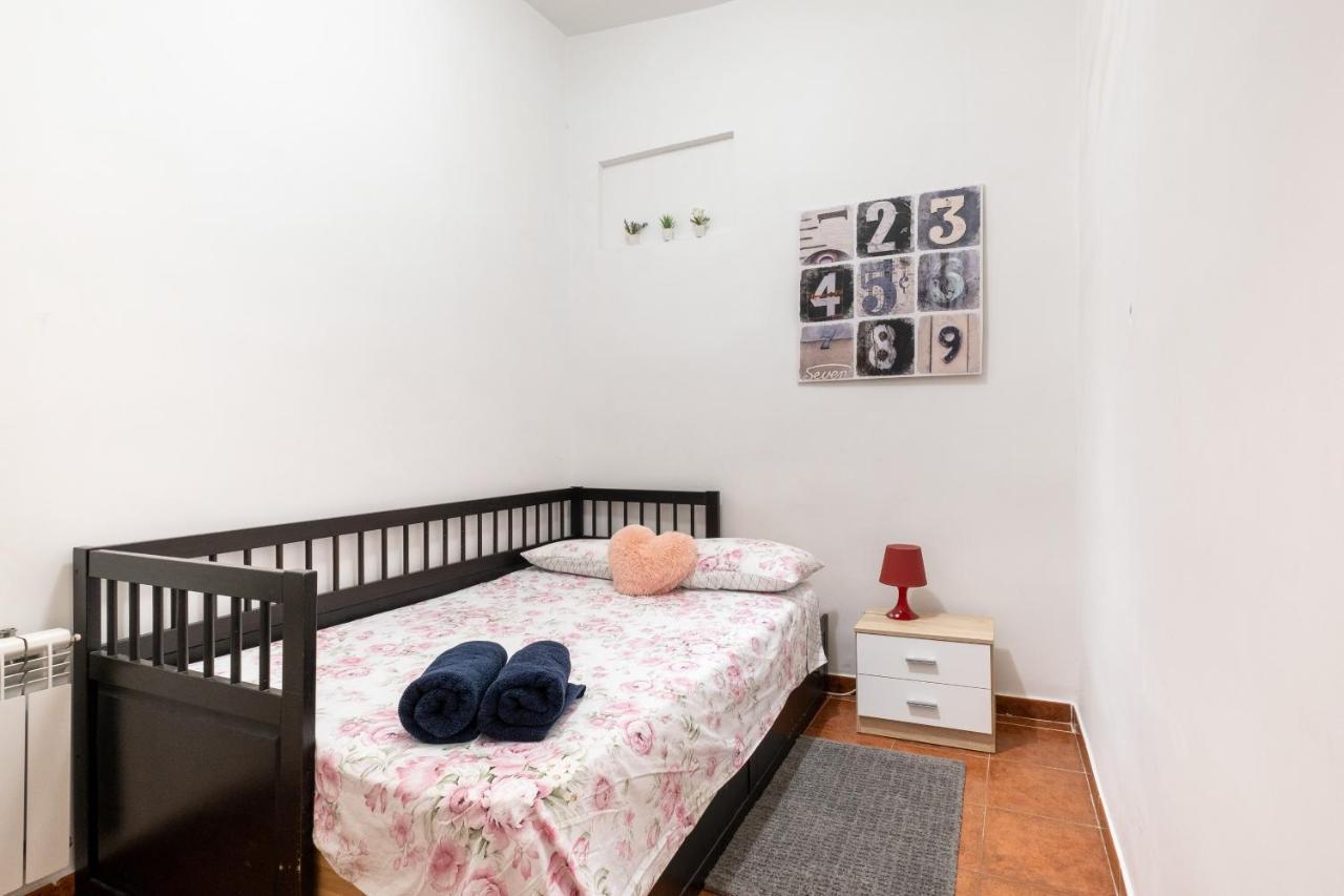 Comfy 4 Rooms Apt In The Heart Of Chueca Madrid Bagian luar foto